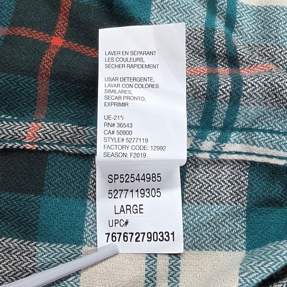 GH Bass Men L Teal Plaid Thermal Flannel Button Down Shirt Easy Care New - Picture 9 of 10